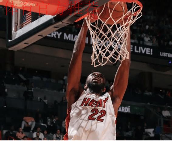 0.4秒空接扣篮绝杀!7人上双掀翻东部第二,快船旧将狂轰33分 0.4秒空接扣篮绝杀!7人上双掀翻东部第二,快船旧将狂轰33分